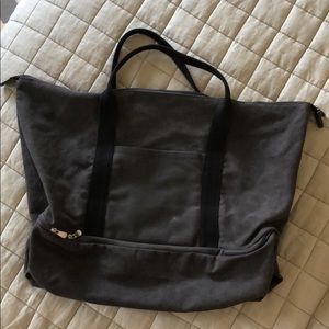Lo and Sons Catalina Weekender Duffle Bag